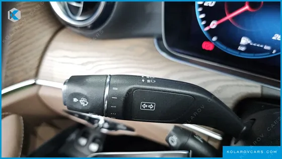 MERCEDES E-CLASS E300E 4MATIC EXCLUSIVE