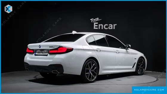 BMW 5 SERIES 530E M SPORT
