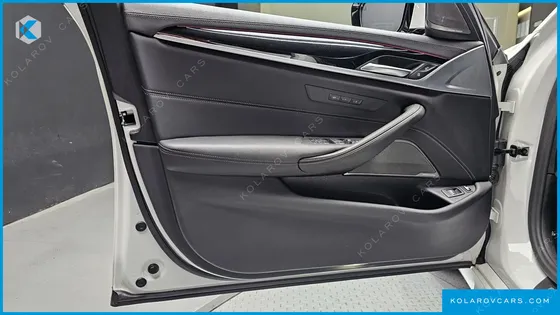 BMW 5 SERIES 530E M SPORT