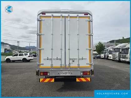 HYUNDAI MEGA TRUCK SUP