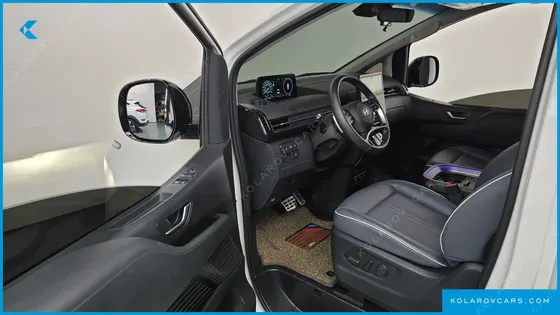 HYUNDAI STARIA HEV 1.6 LOUNGE 9-SEATER