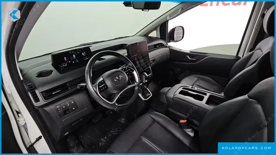 HYUNDAI STARIA CARGO 3-SEATER