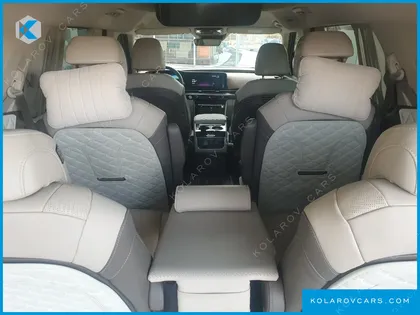 KIA CARNIVAL GASOLINE 9-SEATER HI-LIMOUSINE