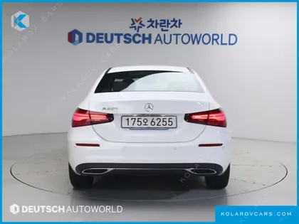 MERCEDES A-CLASS A220 SEDAN