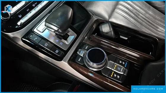 GENESIS EQ900 3.8 GDI AWD