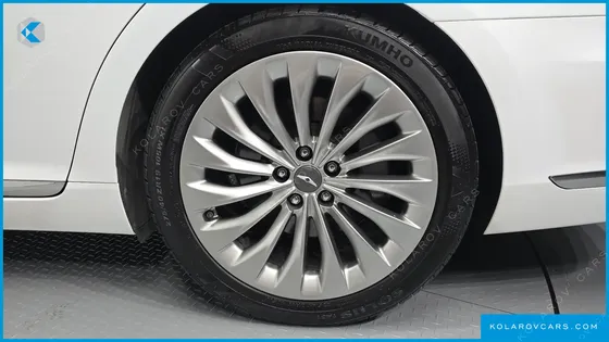 GENESIS EQ900 5.0 GDI AWD