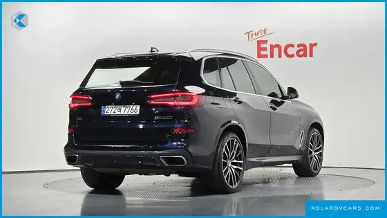 BMW X5 M50I