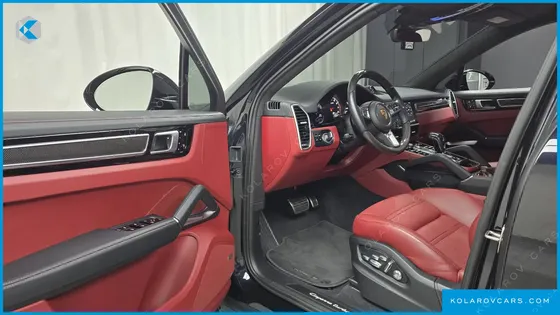 PORSCHE CAYENNE 4.0 TURBO COUPE