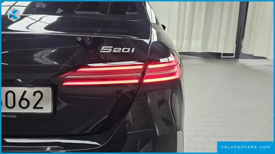 BMW 5 SERIES 520I