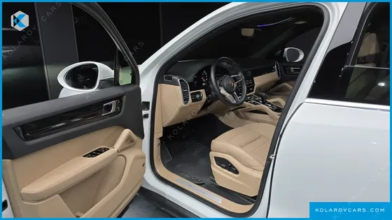 PORSCHE CAYENNE 3.0