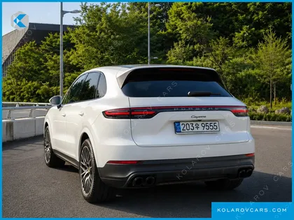 PORSCHE CAYENNE 3.0 PLATINUM EDITION