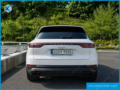 PORSCHE CAYENNE 3.0 PLATINUM EDITION
