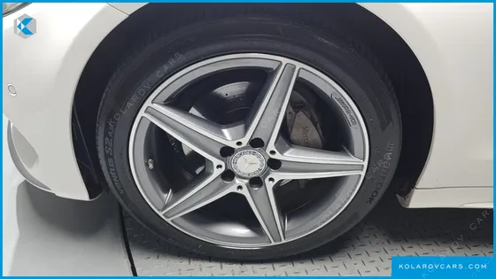 MERCEDES C-CLASS C200 AMG LINE
