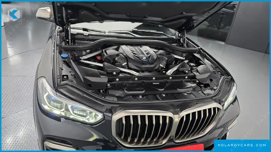 BMW X5 M50I