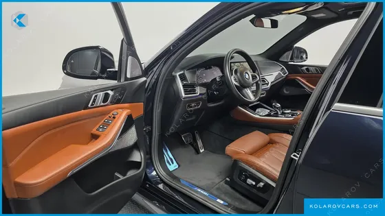 BMW X5 M50I