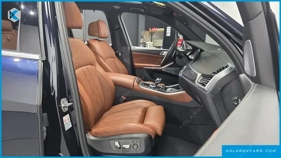 BMW X5 M50I