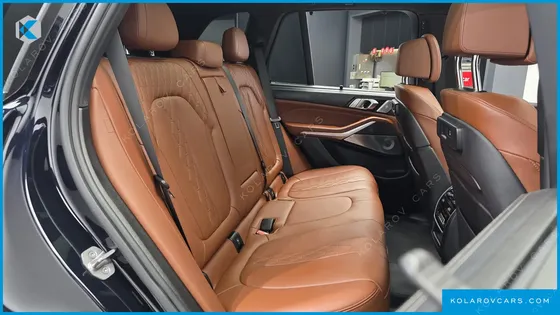 BMW X5 M50I