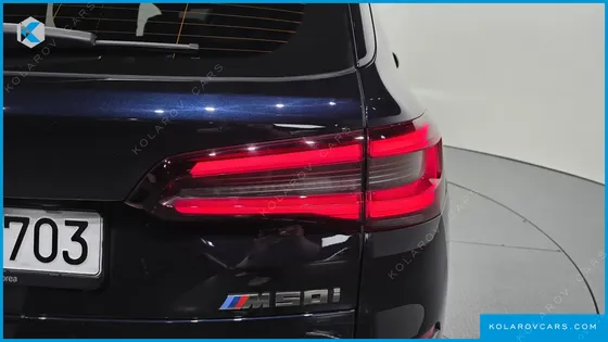 BMW X5 M50I
