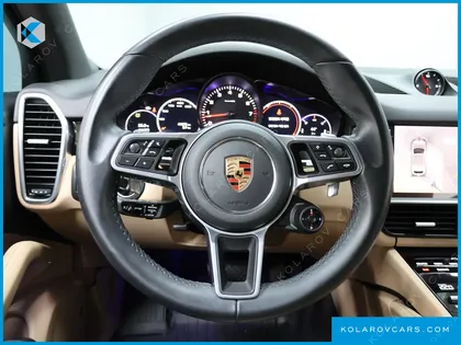 PORSCHE CAYENNE 3.0 PLATINUM EDITION