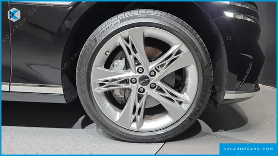 GENESIS G90 GASOLINE 3.5 TURBO AWD