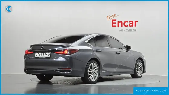 LEXUS ES LUXURY PLUS