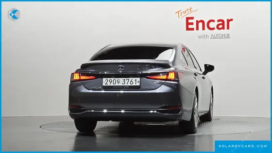 LEXUS ES LUXURY PLUS