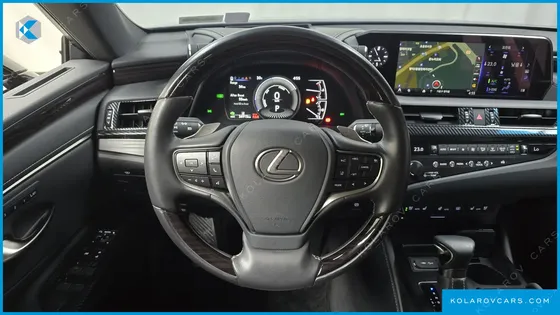 LEXUS ES LUXURY PLUS