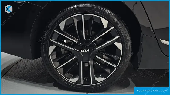 KIA K8 SIGNATURE