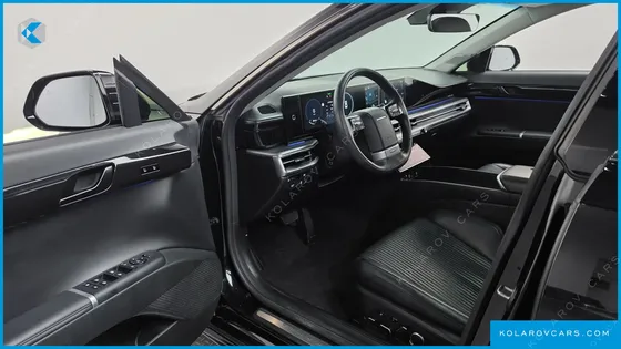 HYUNDAI GRANDEUR 2,5 GASOLINE 2WD