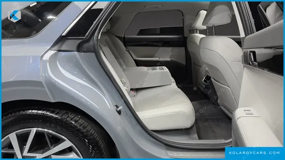 HYUNDAI GRANDEUR 2,5 GASOLINE 2WD