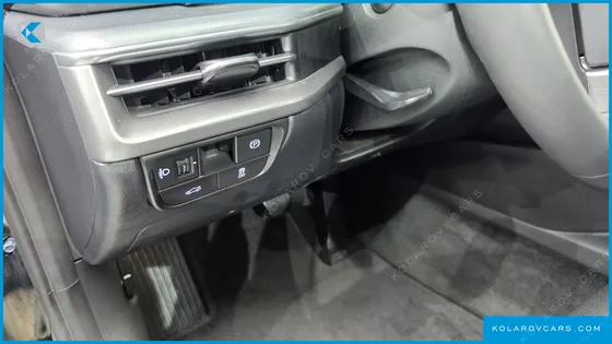 HYUNDAI GRANDEUR 2,5 GASOLINE 2WD