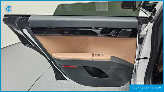 HYUNDAI GRANDEUR 2,5 GASOLINE 2WD
