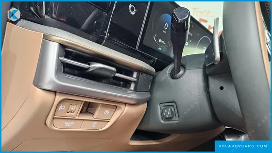 HYUNDAI GRANDEUR 2,5 GASOLINE 2WD