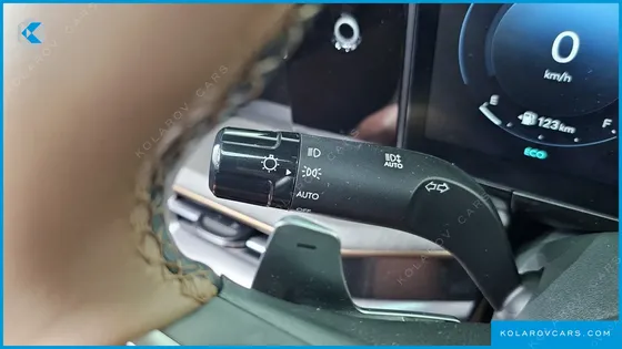 HYUNDAI GRANDEUR 2,5 GASOLINE 2WD