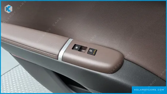 HYUNDAI GRANDEUR 2,5 GASOLINE 2WD