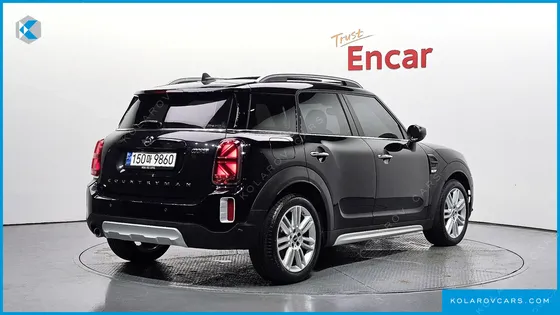 MINI COUNTRYMAN CLASSIC PLUS LAUNCH PACK