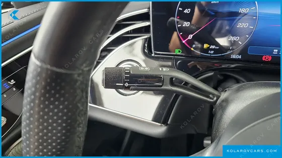 MERCEDES E-CLASS E300 4MATIC AMG LINE