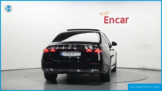 MERCEDES E-CLASS E300 4MATIC EXCLUSIVE