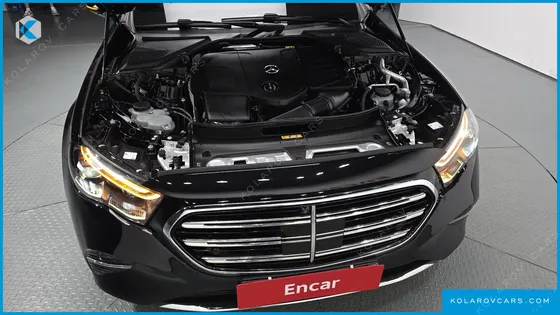 MERCEDES E-CLASS E300 4MATIC EXCLUSIVE