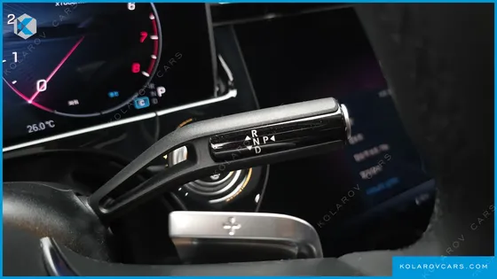 MERCEDES E-CLASS E300 4MATIC EXCLUSIVE