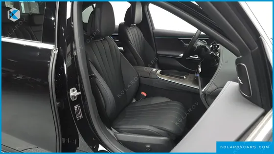 MERCEDES E-CLASS E300 4MATIC EXCLUSIVE