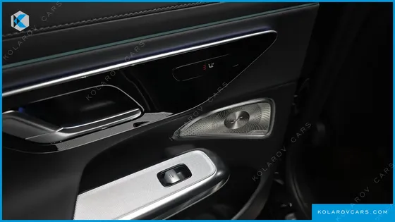 MERCEDES E-CLASS E300 4MATIC EXCLUSIVE
