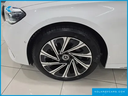 MERCEDES E-CLASS E300 4MATIC EXCLUSIVE