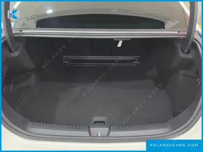 MERCEDES E-CLASS E300 4MATIC EXCLUSIVE