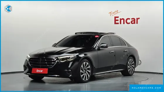 MERCEDES E-CLASS E300 4MATIC AMG LINE