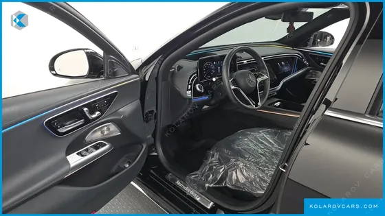 MERCEDES E-CLASS E300 4MATIC AMG LINE