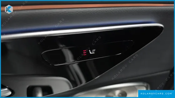 MERCEDES E-CLASS E300 4MATIC AMG LINE