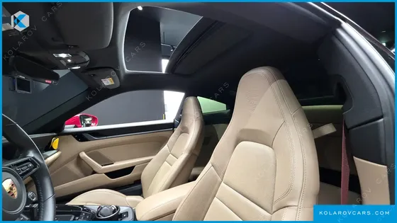 PORSCHE 911 CARRERA 4S