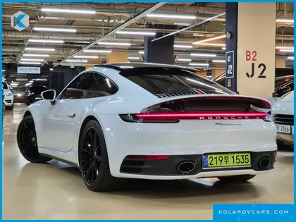 PORSCHE 911 CARRERA 4