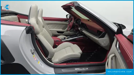 PORSCHE 911 TURBO S CABRIOLET
